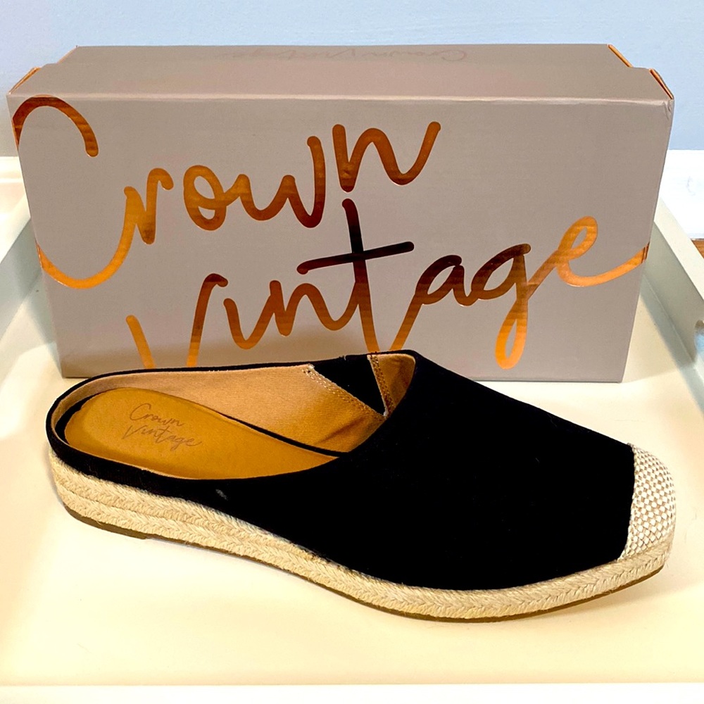 The Lonari from Crown Vintage espadrille braiding around the wedge and toe.